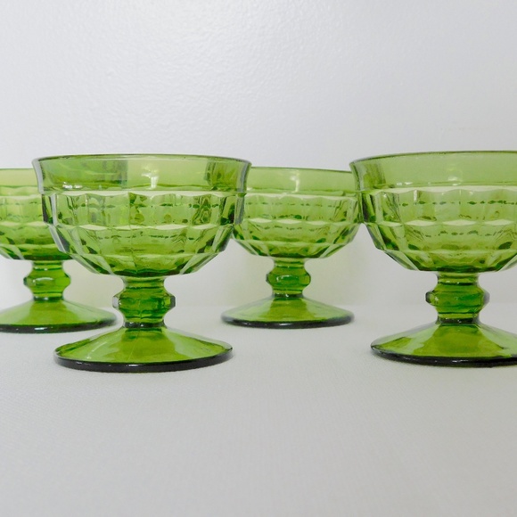 Emerald Green Dessert Glasses- set of 4 - Picture 1 of 3